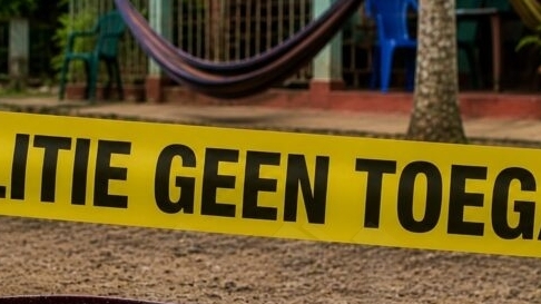 Jaloerse man kapt verkeerde slachtoffer met houwer