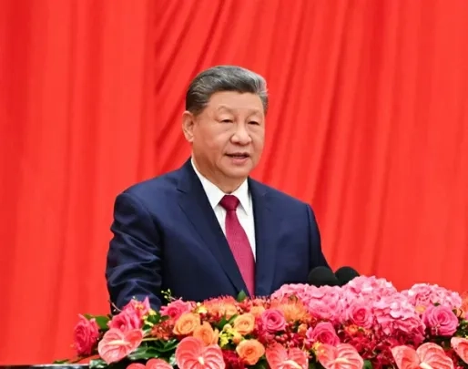 Xi benadrukt vertrouwen in China en herhaalt harde lijn over Taiwan