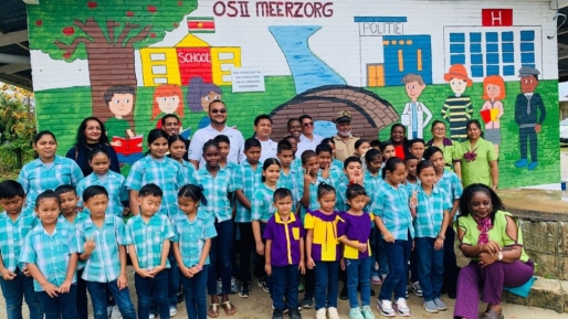 JCI Commewijne stimuleert leesplezier met project “Reading for a Brighter Future”