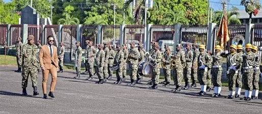  Ramsaran: Defensie is niet alleen kracht, maar ook liefde voor land en mens