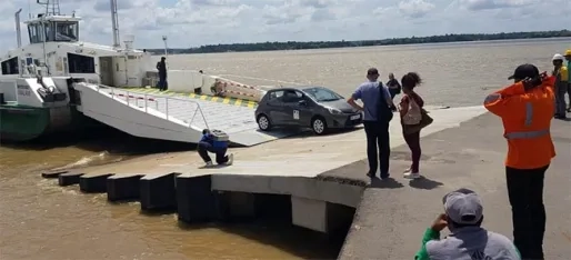 NV Havenbeheer  wijst beschuldigingen over vertraging veersteiger Albina van de hand