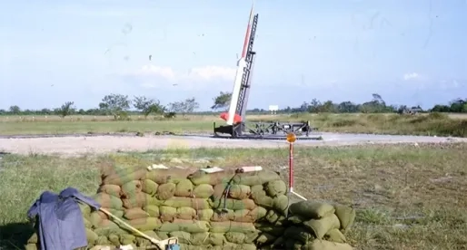 VS ambassadeur staat stil bij historische raketlanceringen 60 jaar geleden 