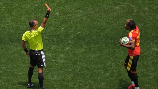 België blijft steken op 0-0 tegen Iran na rode kaart voor Ngoy