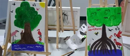 Kinderen in Nickerie leren over belang mangroven