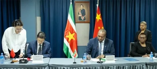 Suriname en China zetten stap richting verlichting schuldenlast