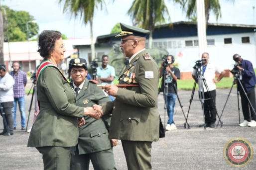 Bevelhebber Labadie kondigt nieuwe fase Nationaal Leger aan met nadruk op discipline en vernieuwing