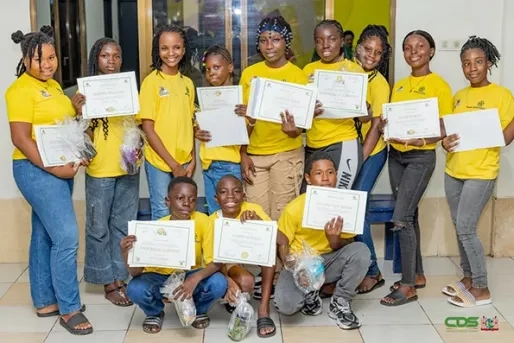 Veertien jongeren ronden Wanica Heroes succesvol af