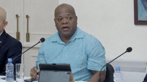 Bee: “Wie geregistreerd heeft, moet werken”