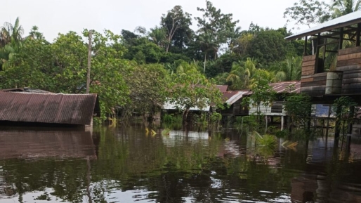 Matawai getroffen door wateroverlast: dc Beely start inzamelingsactie voor getroffen dorpen