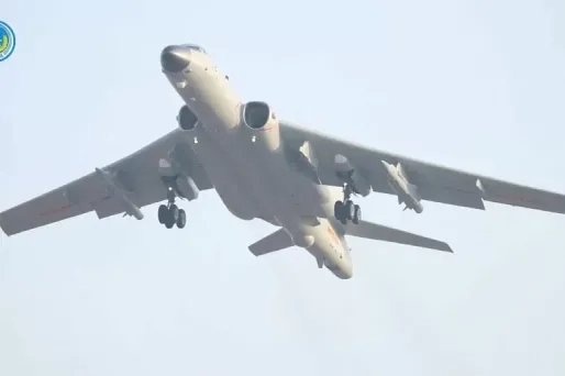 China vuurt raketten af tijdens grootschalige militaire oefeningen rond Taiwan