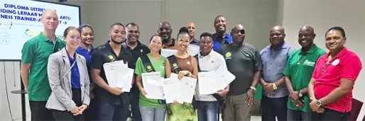 Eerste officiële Martial Arts-trainers ontvangen diploma in Suriname