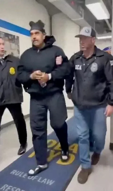 Maduro zit vast in Amerikaanse hechtenis, terwijl zijn aanhangers verzet zweren