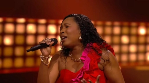 Talentvolle Danitsia Sahadewsing naar halve finale The Voice of Holland