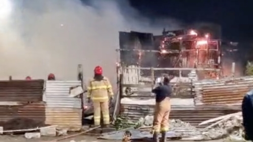 Gekraakte woning volledig afgebrand na ruzie tussen bewoners