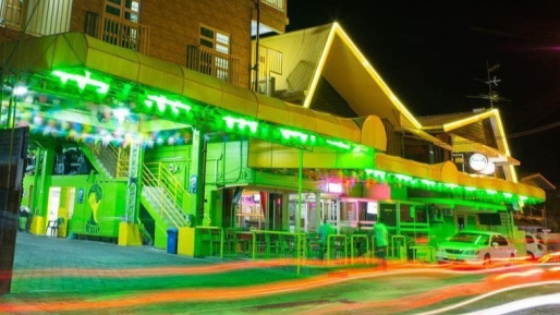 Buurt klaagt over ernstige overlast door nachtclub Perola